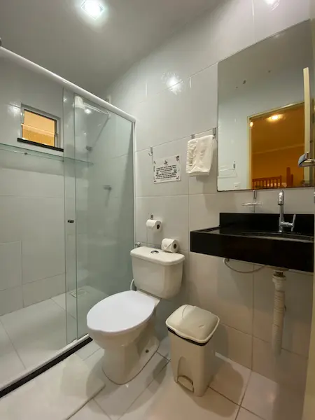 2022-11-24 Pousada Quarto01 - 0011