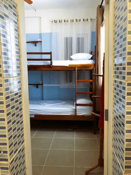 2022-01-19 Hostel Quarto103 - 0002_edited