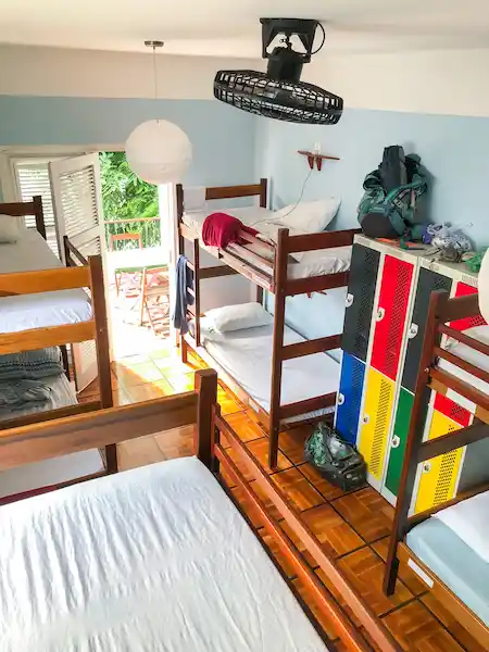 2022-03-19 Dormitorio 202 - 0001_edited