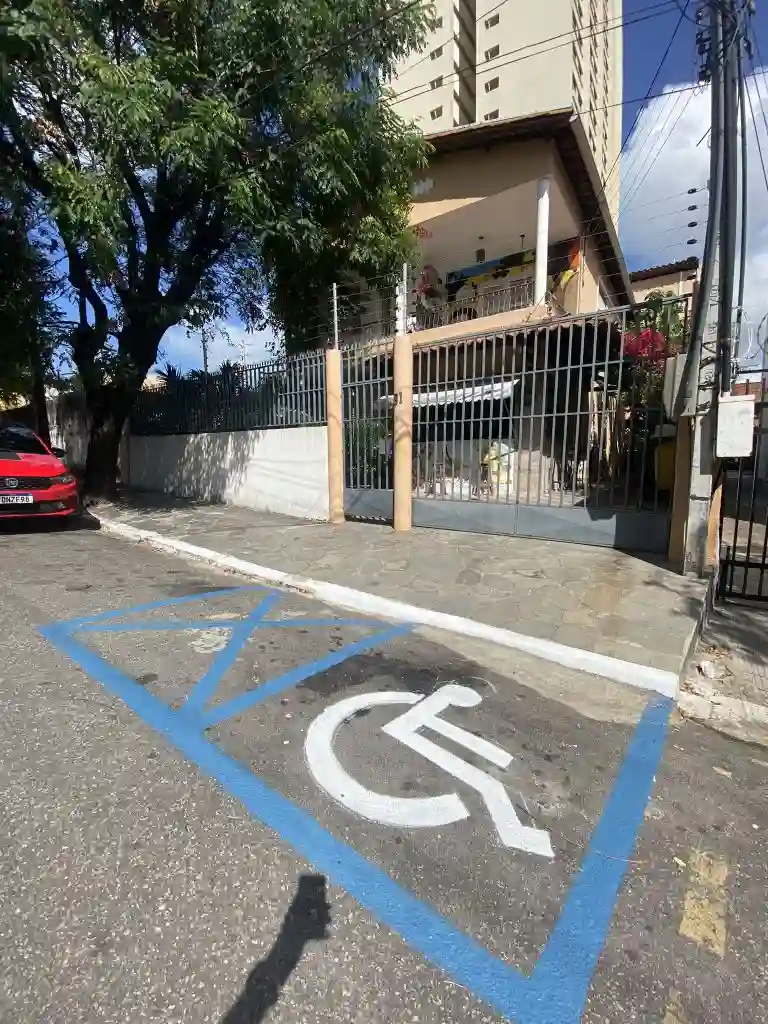 2022-11-28-Hostel-Acessibilidade-Projeto-0001.webp