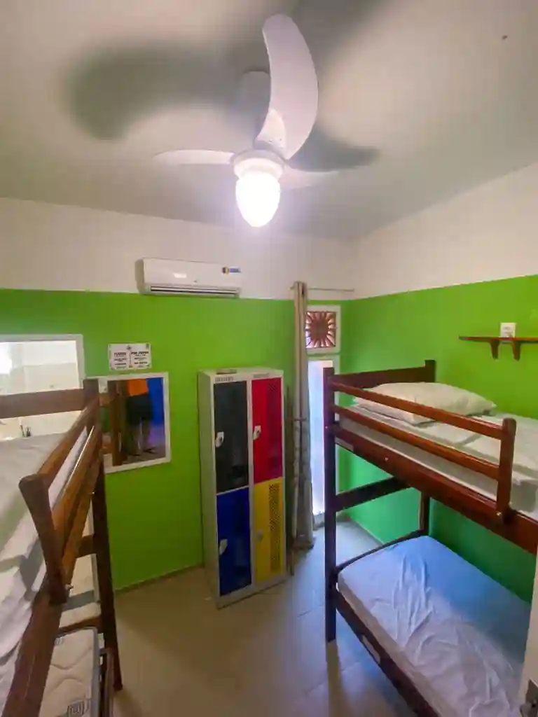 2022-12-17-Hostel-Quarto101-0002_edited.webp