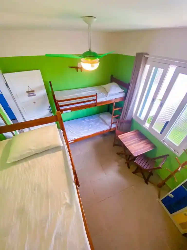 2023-03-25-Hostel-Dormitorio-204-0012_edited.webp